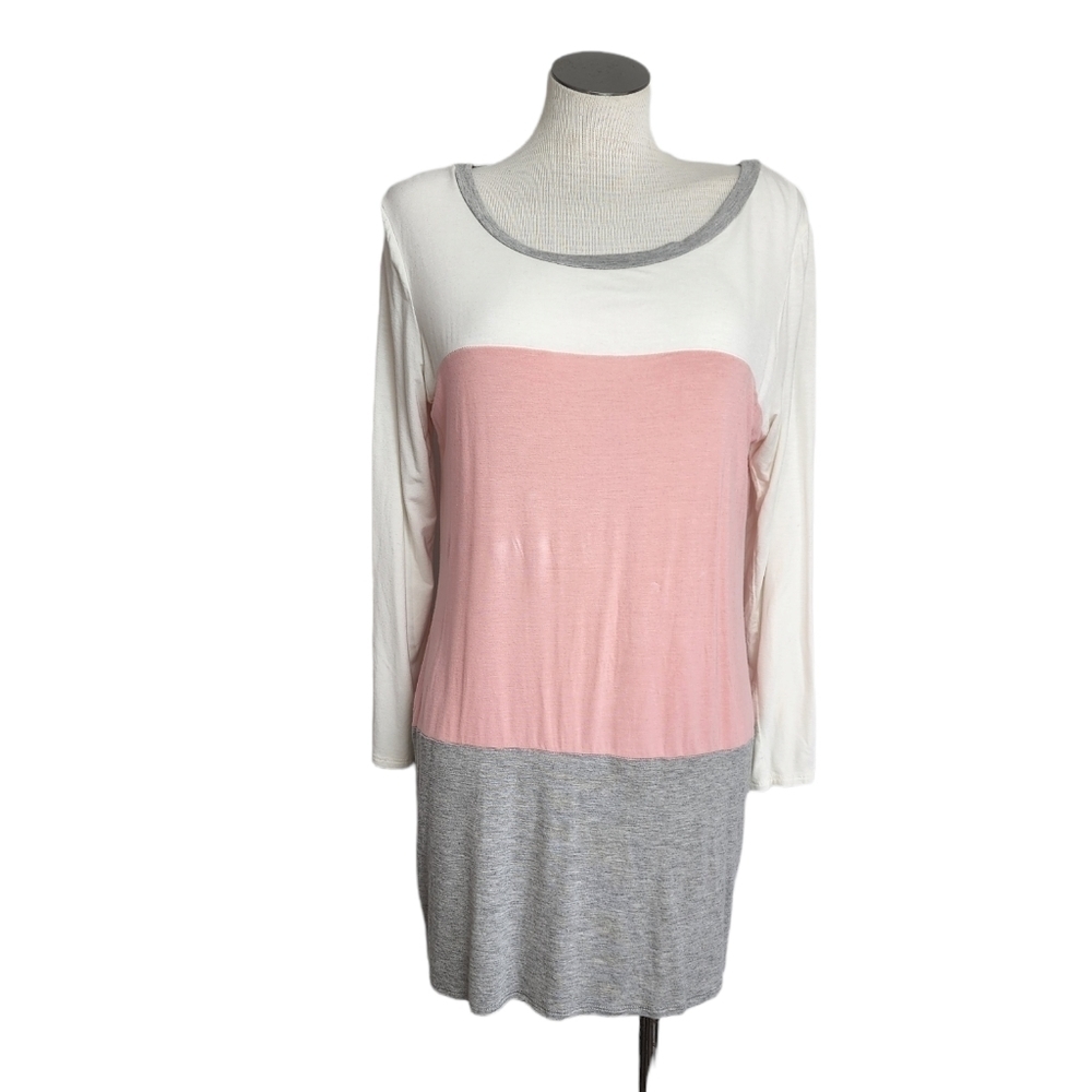 Million Bullpup Color Block Long Sleeve Scoop Neck Button Detail Knit Dress